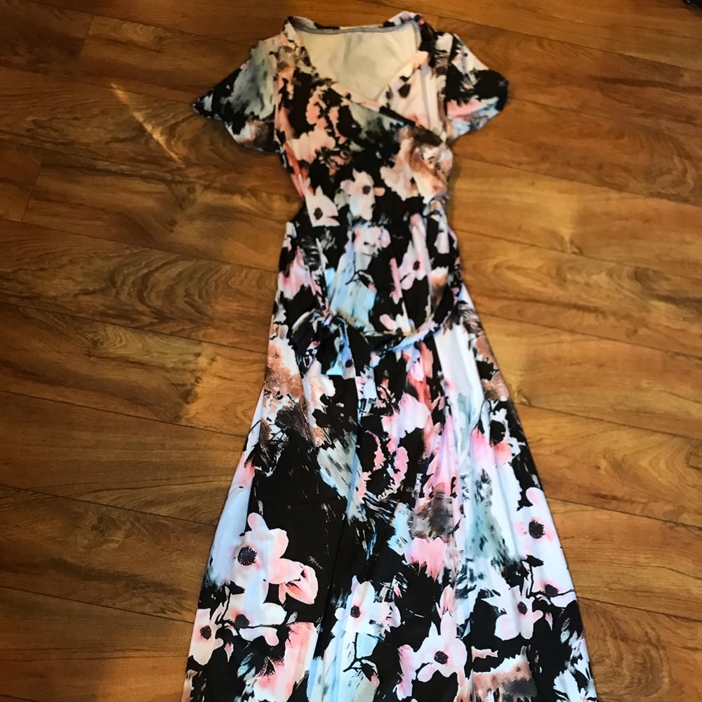 Floral Wrap Nursing Dress